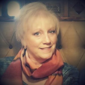 Meet your Posher, Connie